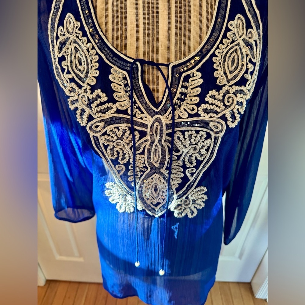 Boston Proper Blue Embellished Long Sleeve Tunic - Picture 4 of 10